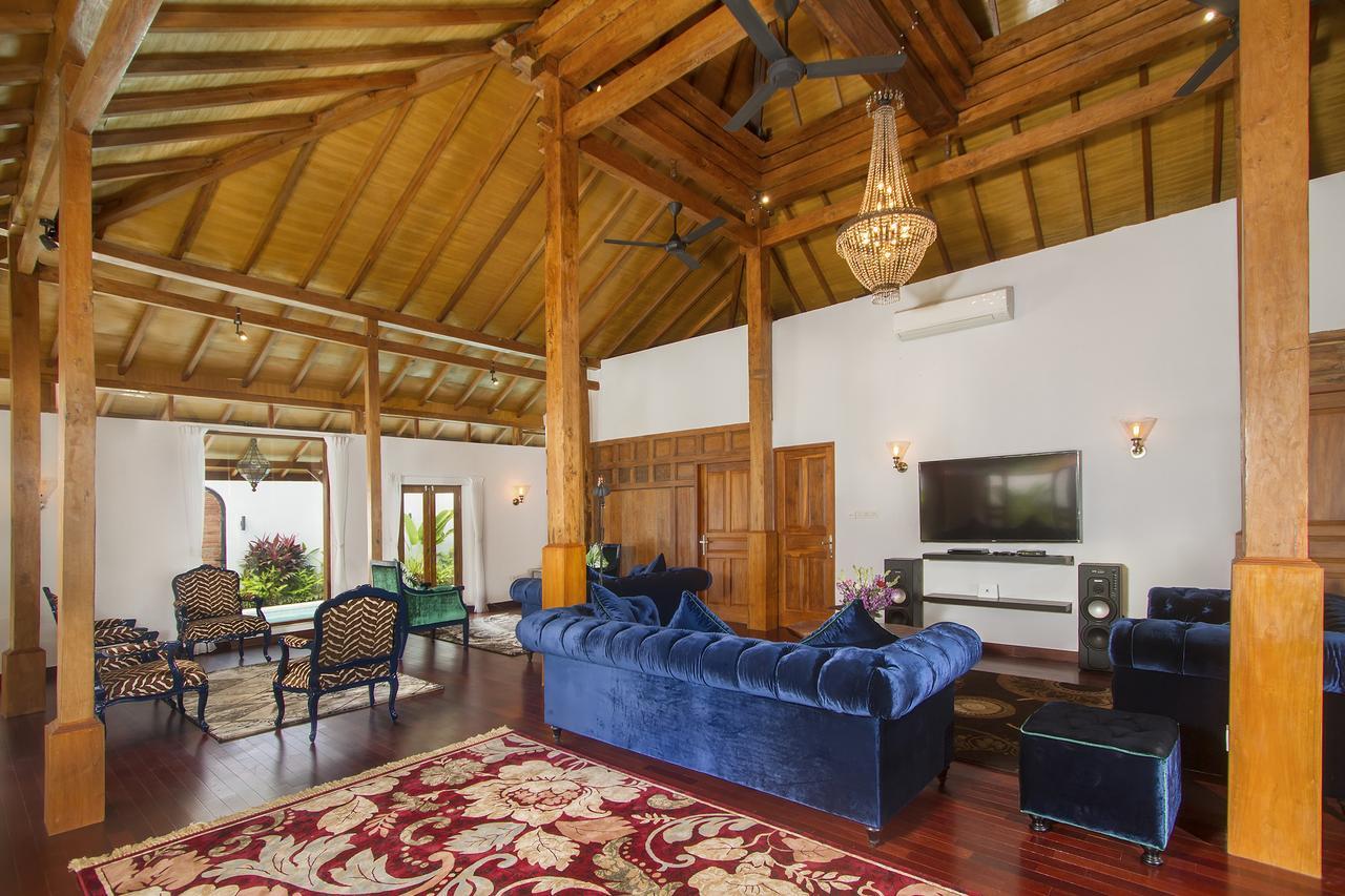 Villa Joglo Jagat Семиняк Екстериор снимка