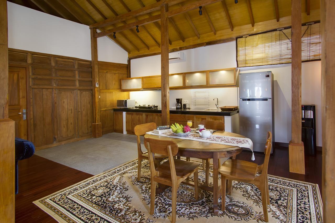 Villa Joglo Jagat Семиняк Екстериор снимка